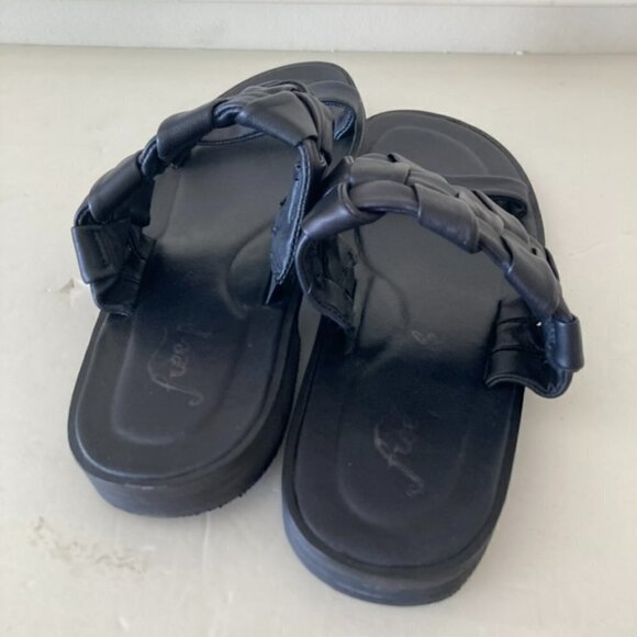 NWOT Free People Woven River Leather Sandals Black Sz 38.5 - Picture 4 of 6